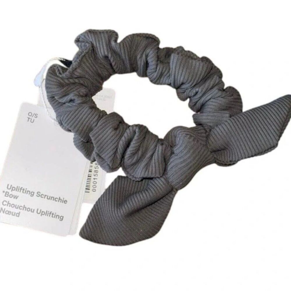 NWT Lululemon Uplifting Scrunchy Bow - Gray